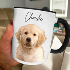 Personalisiertes Foto „Unser menschlicher Diener“ – Individuelle Tasse für Hunde- & Katzenbesitzer – Geschenk für Haustierbesitzer und Tierliebhaber