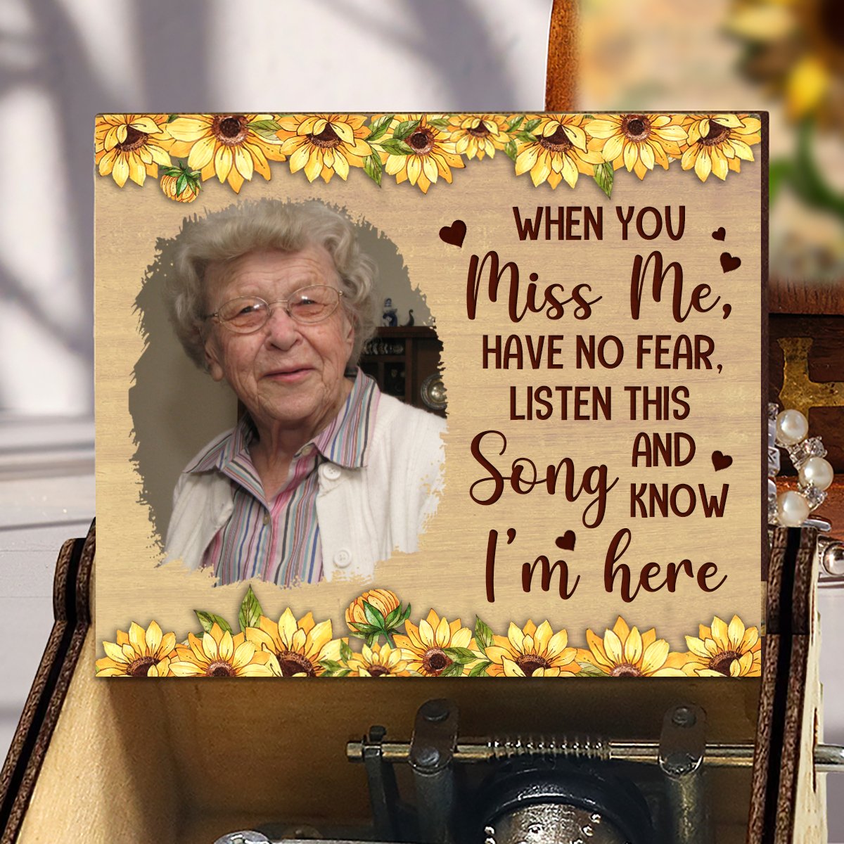 Family - When You Miss Me - Personalized Spin Button, Hand Crank Music Box